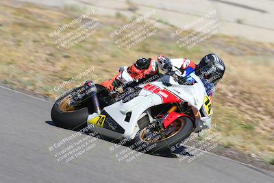 media/Oct-14-2023-TrackXperience (Sat) [[0517685739]]/Level 3/session 4 turn 6/